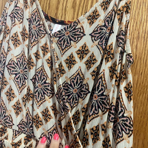 Summer romper - Picture 6 of 8